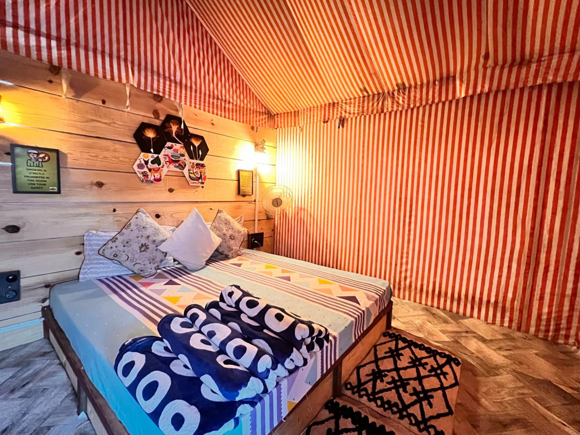 Namaste India Hostel Pushkar Bagian luar foto