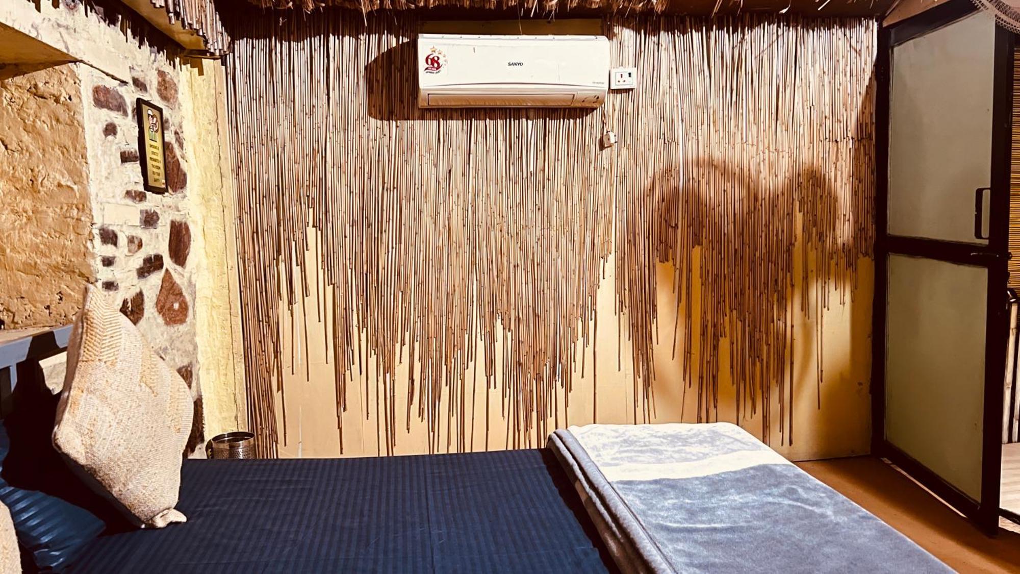 Namaste India Hostel Pushkar Bagian luar foto
